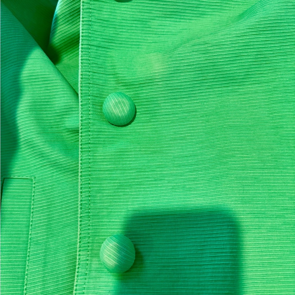Kate Spade Green Cape with Classic Cut - Picture 5 of 16